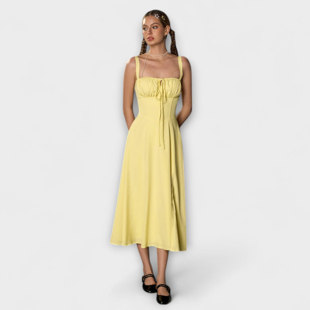 Nádej ™ ｜Rüschentop šaty s detailom rozparku